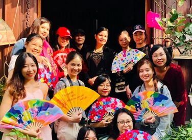 Các bạn đến từ Asia Aventura